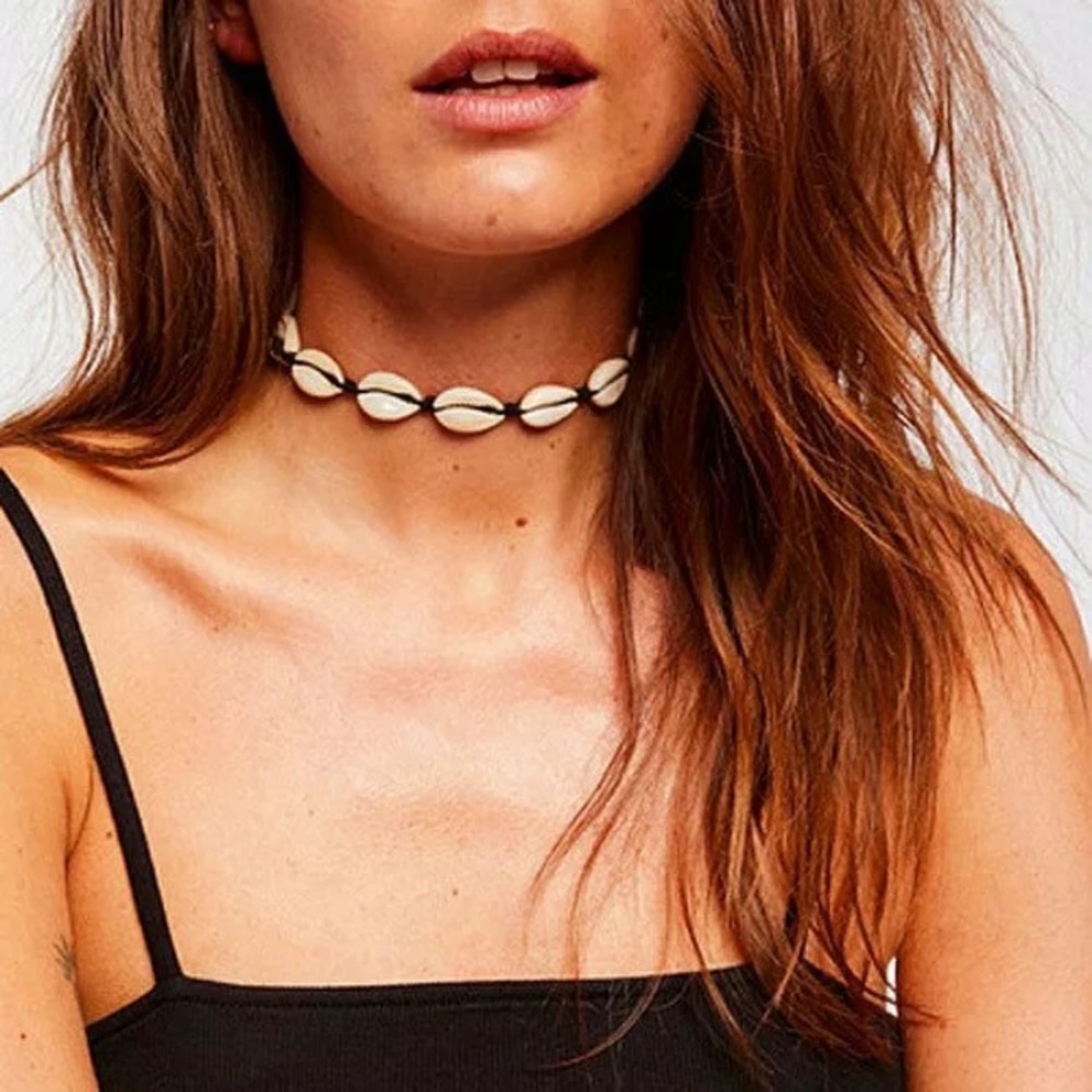 Beach Seashell Choker